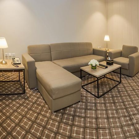 Burj Alhayat Hotel Suites Olaya Riyadh Exterior photo